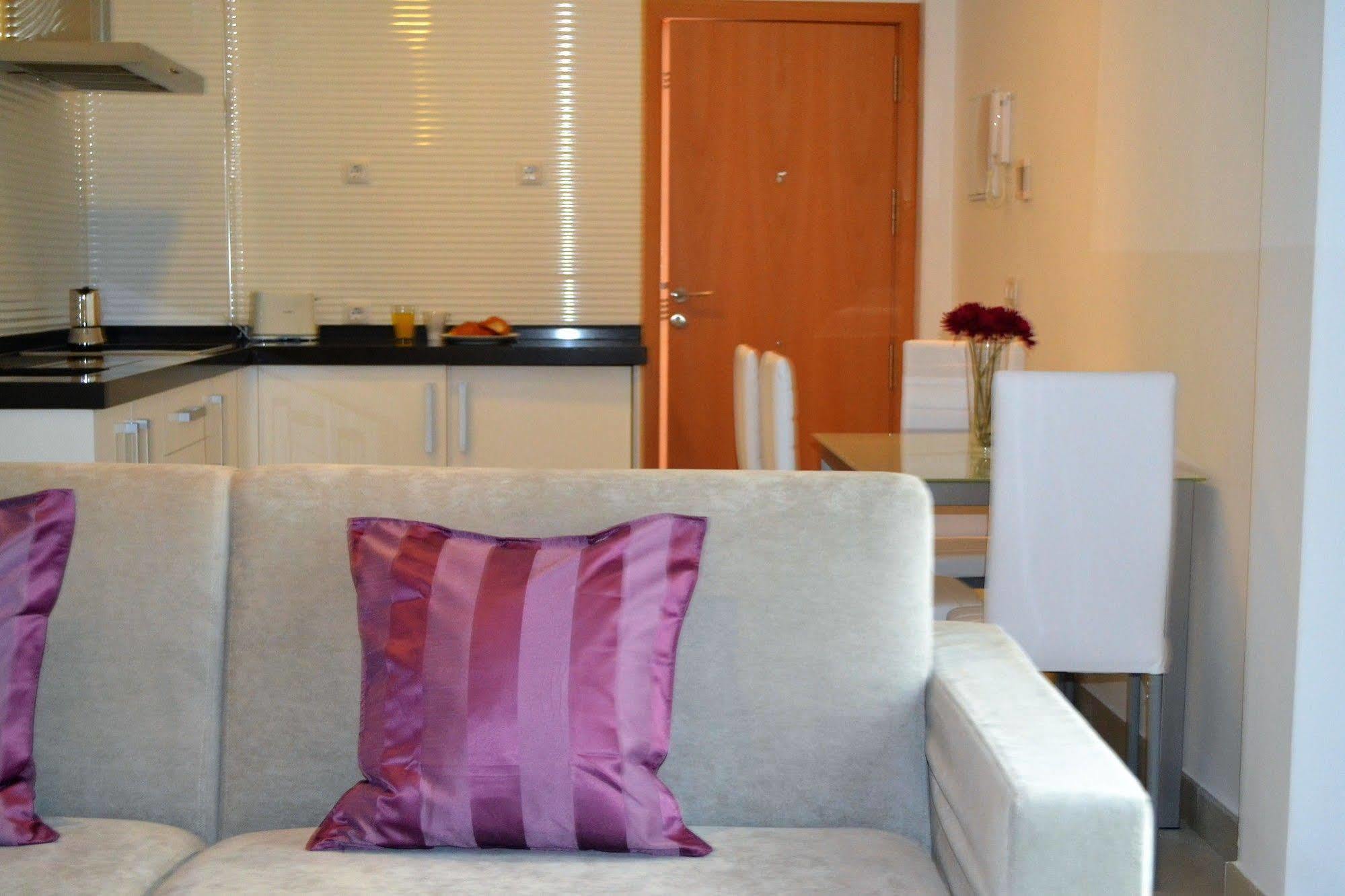 Plaza De La Encarnacion Apartments Sevilla Eksteriør billede